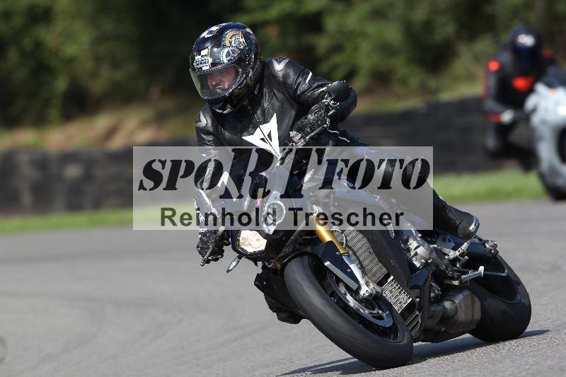 Archiv-2022/57 29.08.2022 Plüss Moto Sport ADR/Einsteiger/7